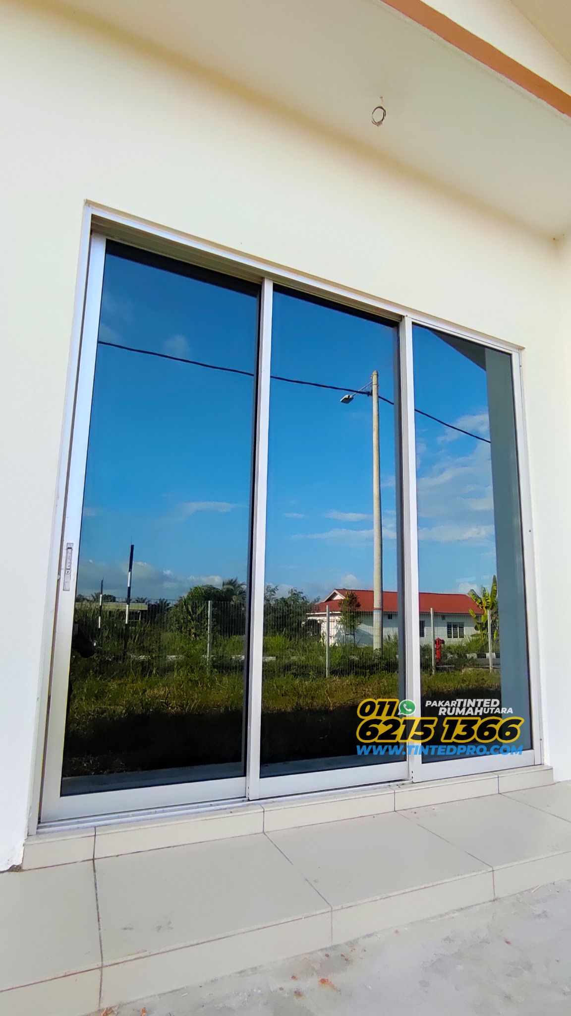 Tinted rumah Taman Anggerik, Parit Buntar, Perak
