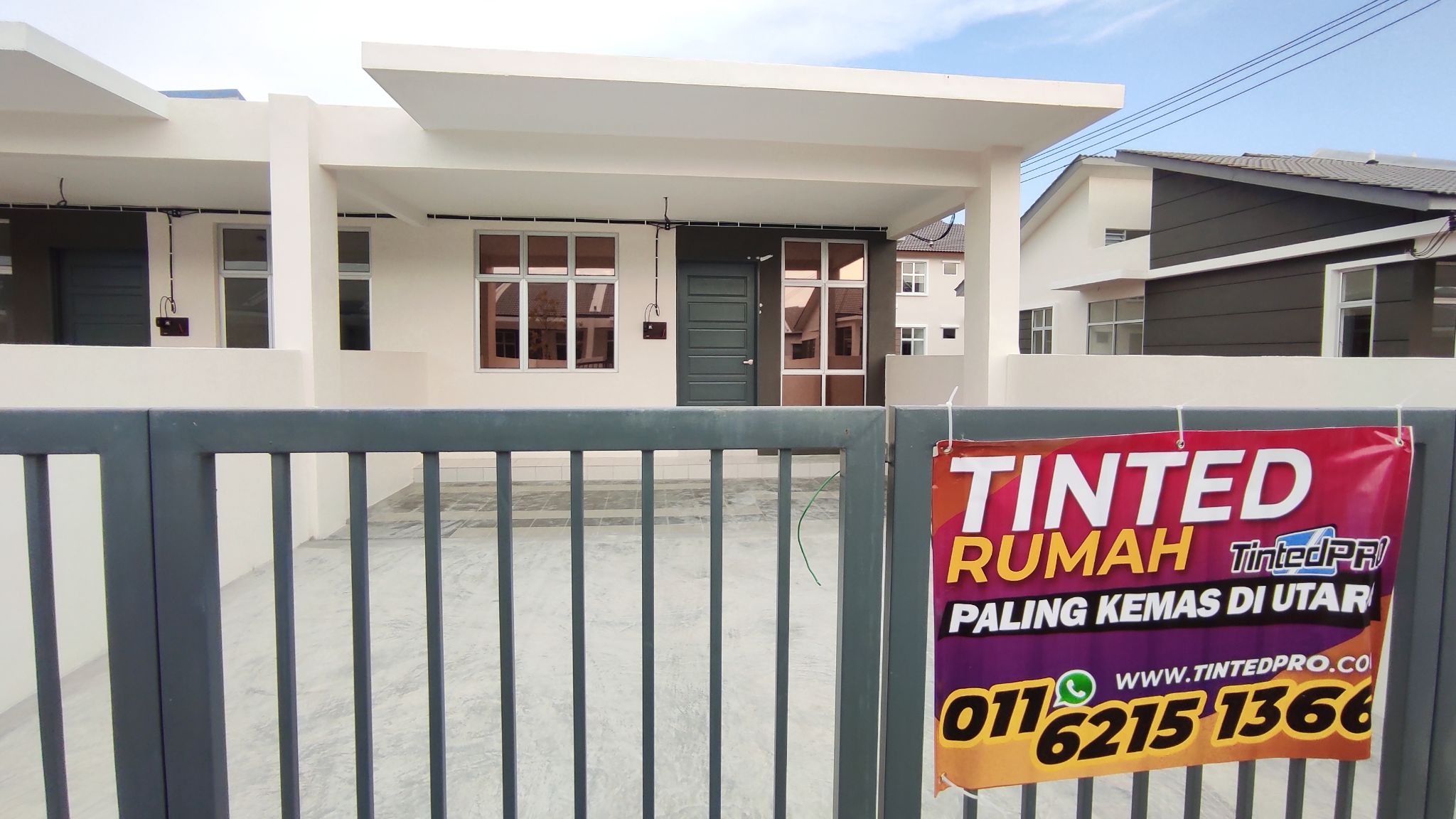 Tinted rumah Taman Kerian Putra, Parit Buntar, Perak