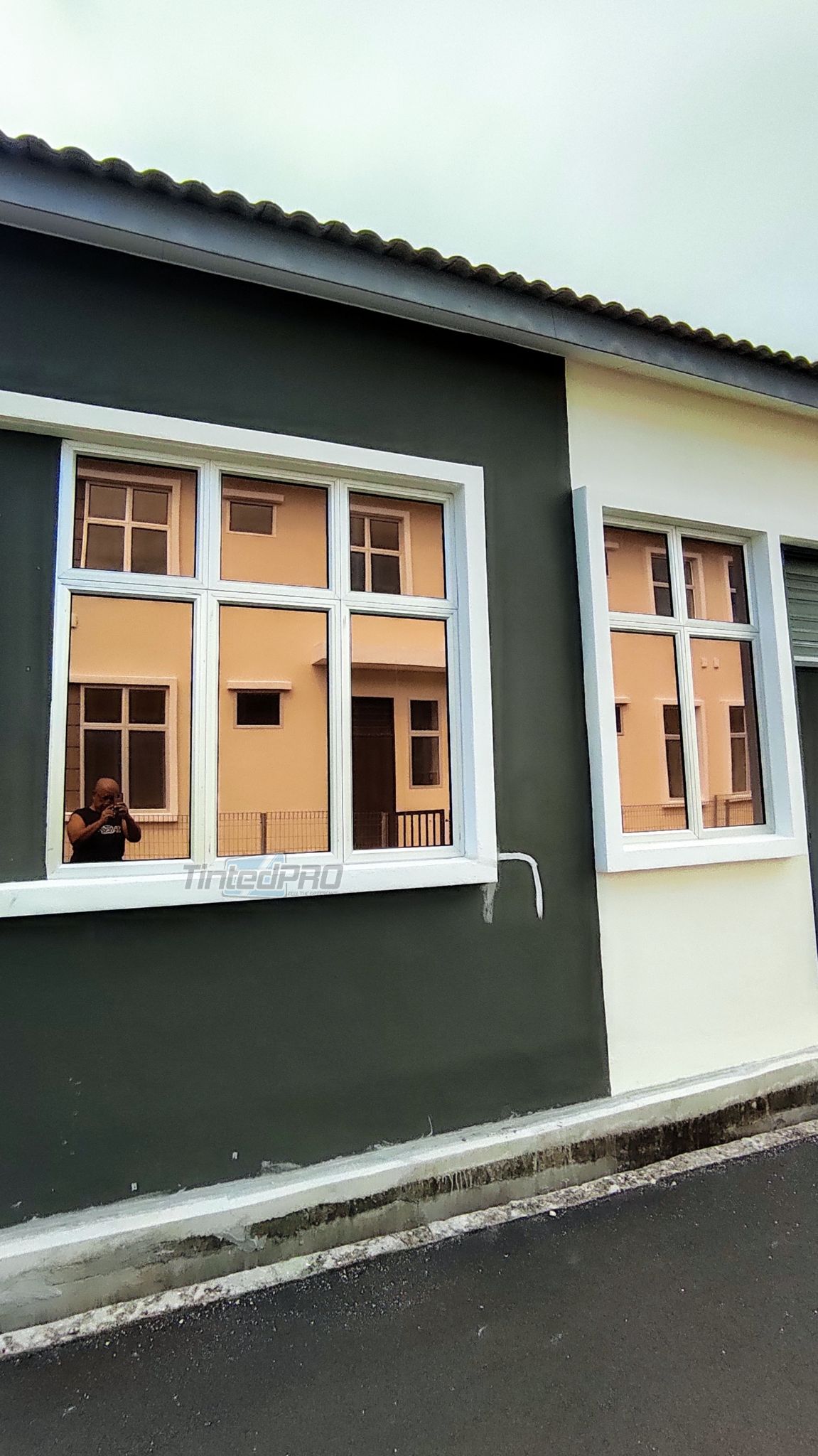 Tinted rumah Taman Kerian Putra, Parit Buntar, Perak