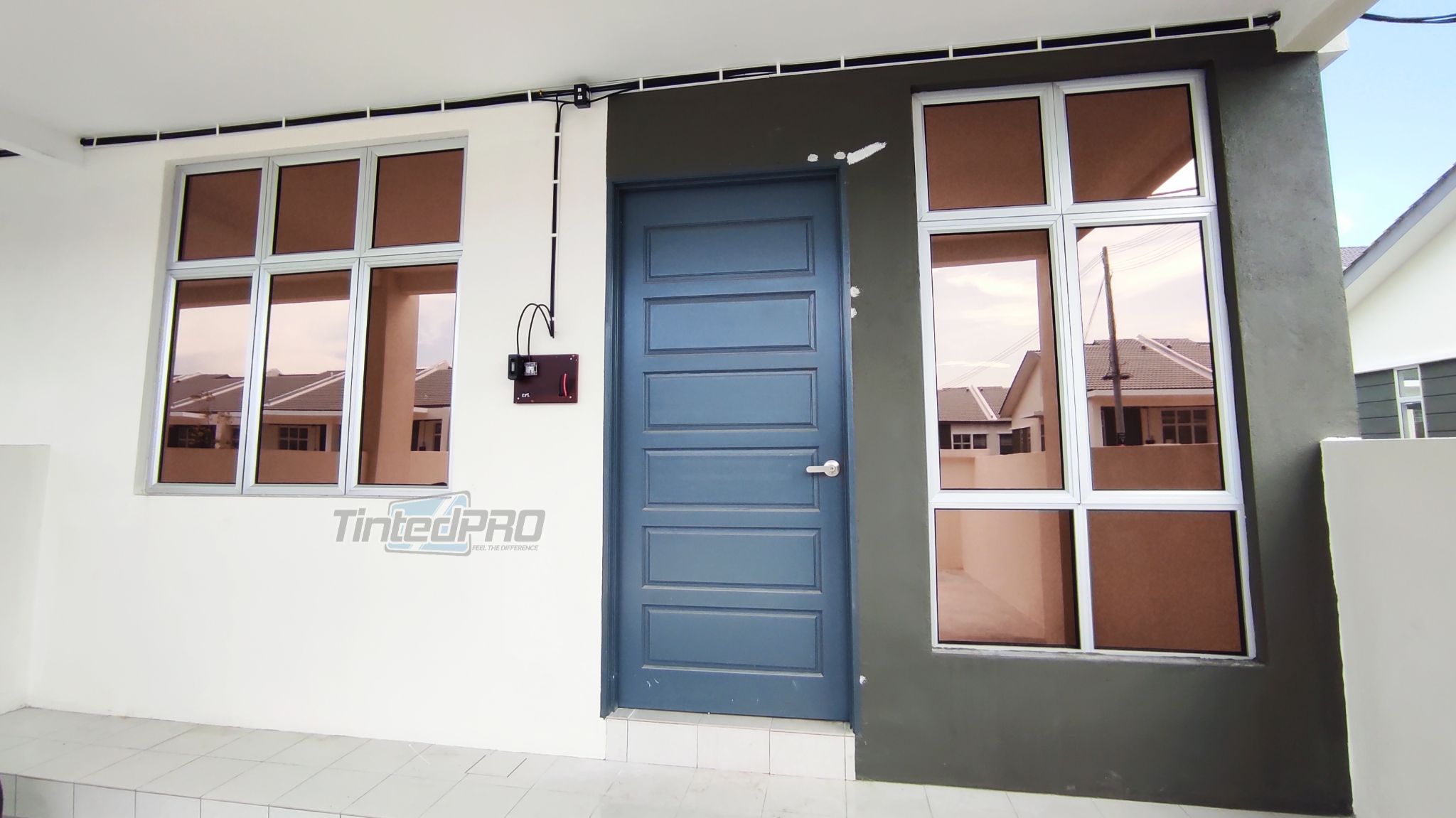 Tinted rumah Taman Kerian Putra, Parit Buntar, Perak