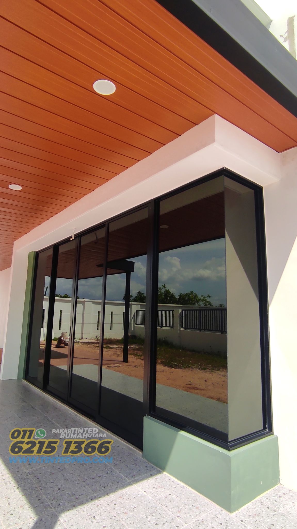 Pemasangan tinted rumah di Sierra Bukit Banyan, Sungai Petani, Kedah.